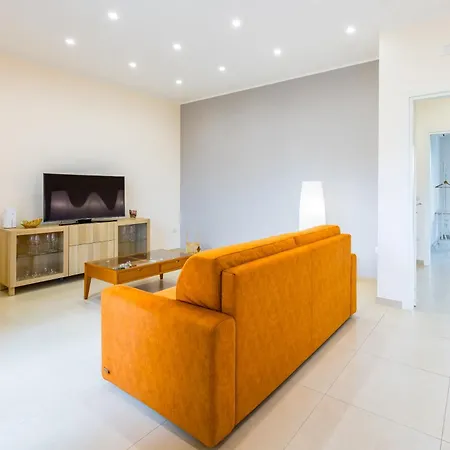 Апартаменты Domus Capodimonte Flat By Napoliapartments