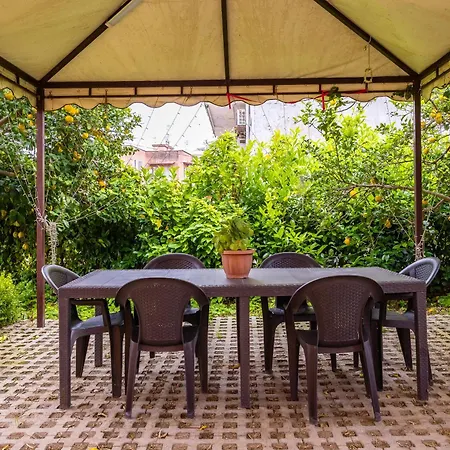 Domus Capodimonte Flat By Napoliapartments Неаполь