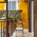 Apartment Domus Capodimonte Flat By Napoliapartments