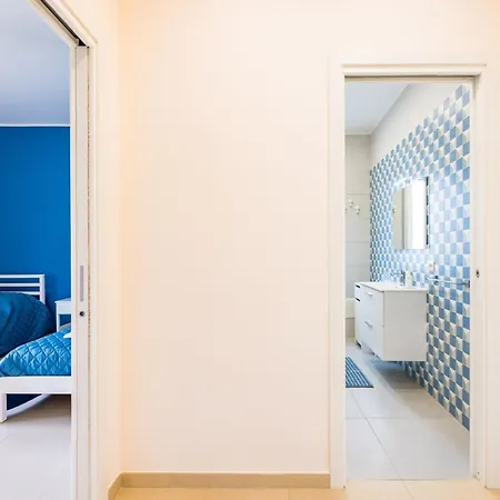 Domus Capodimonte Flat By Napoliapartments アパート ナポリ