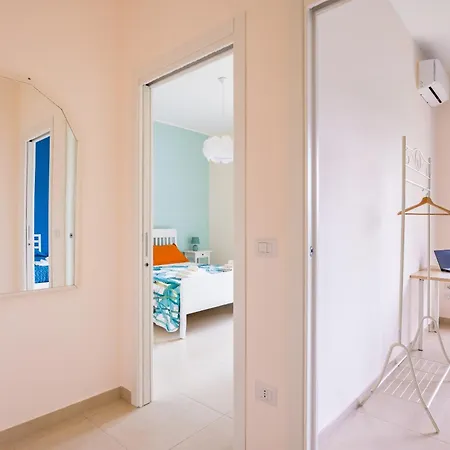 Domus Capodimonte Flat By Napoliapartments アパート