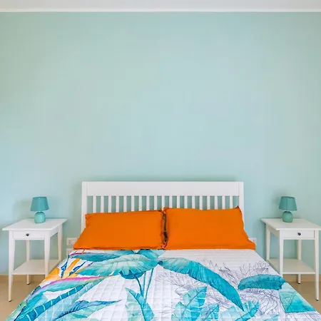 Domus Capodimonte Flat By Napoliapartments