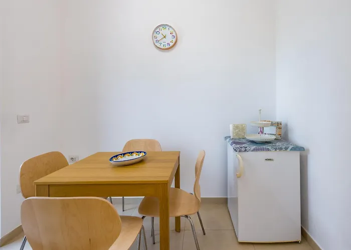 Domus Capodimonte Flat By Napoliapartments Napoli