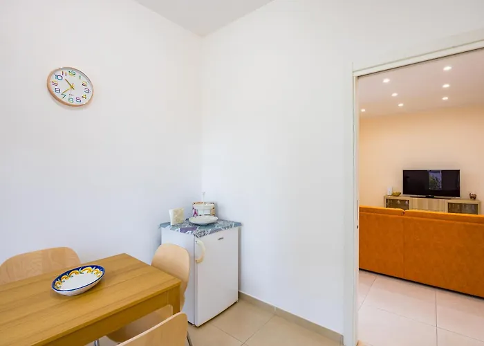 Appartamento Domus Capodimonte Flat By Napoliapartments *