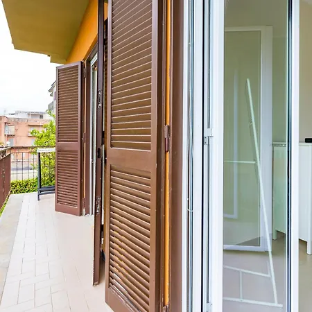 Daire Domus Capodimonte Flat By Napoliapartments *